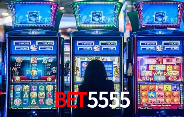 A Popularidade dos Caça-Níqueis no BET5555